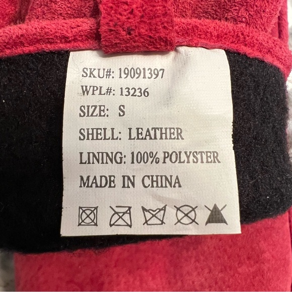 Vintage Leather Gloves - Picture 7 of 9